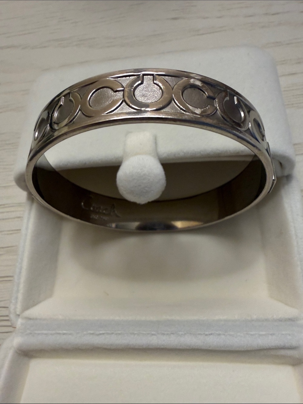 Coach Silver Logo-Pattern Bangle Bracelet